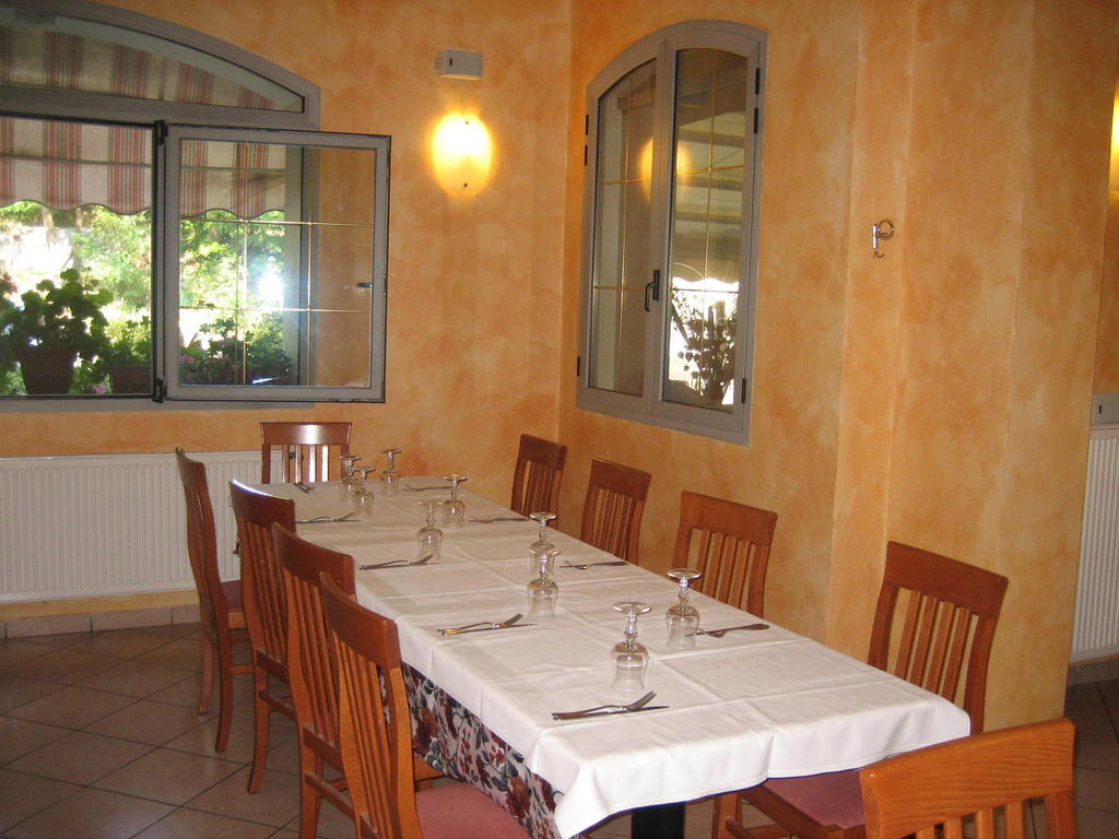 Albergo Ristorante Sterlina Grizzana 部屋 写真